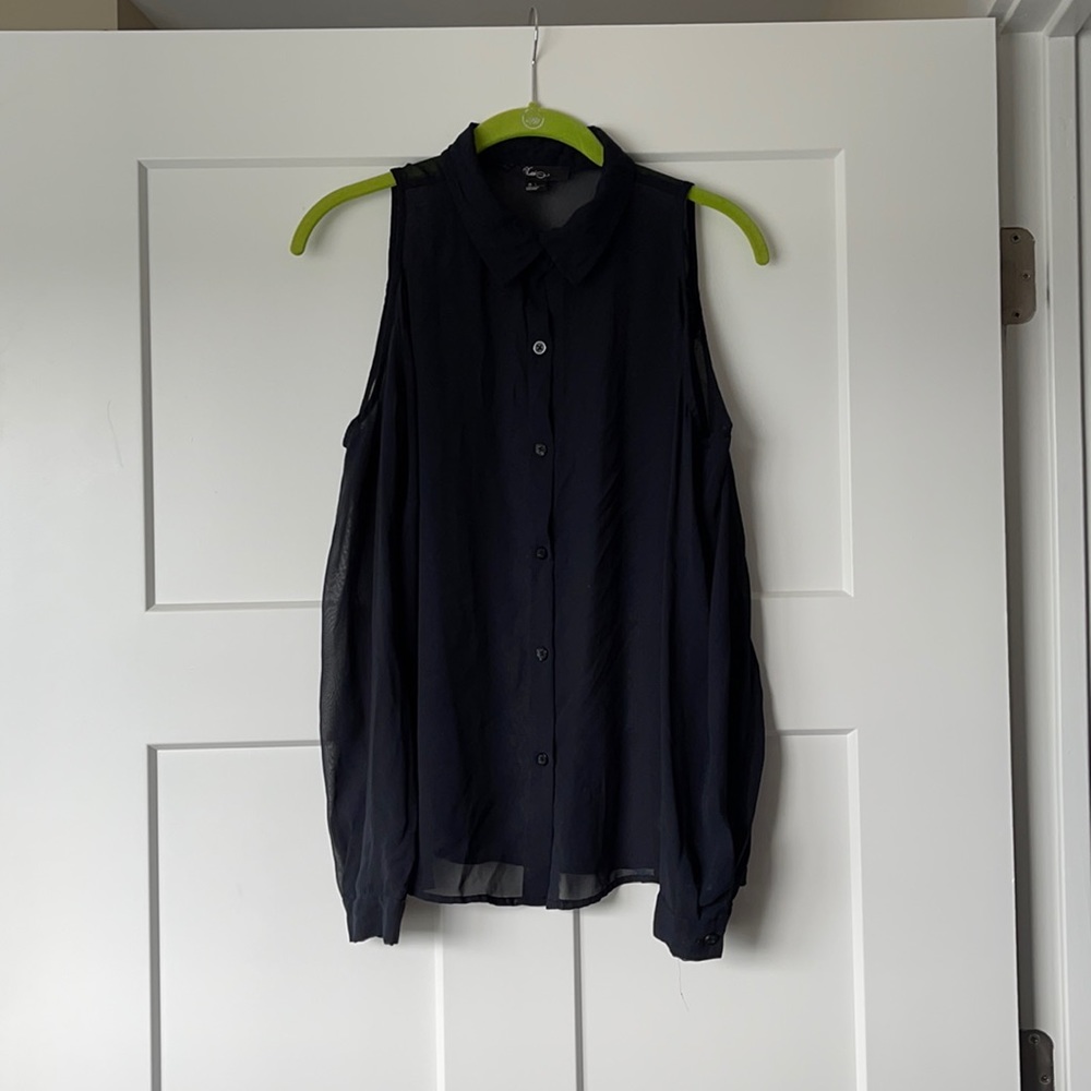 Shoulder Cut-out Blouse